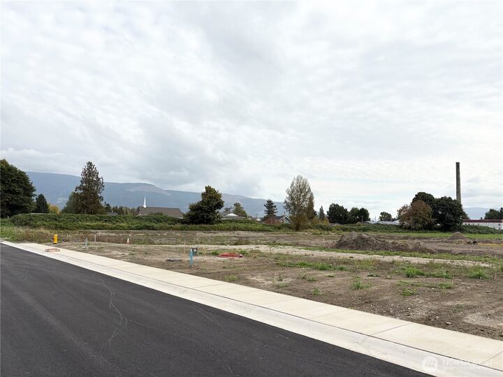 Property Photo:  408 W 3rd Street  WA 98247 