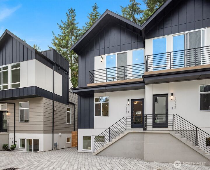 Property Photo: 10821 11th Avenue NE WA 98125
