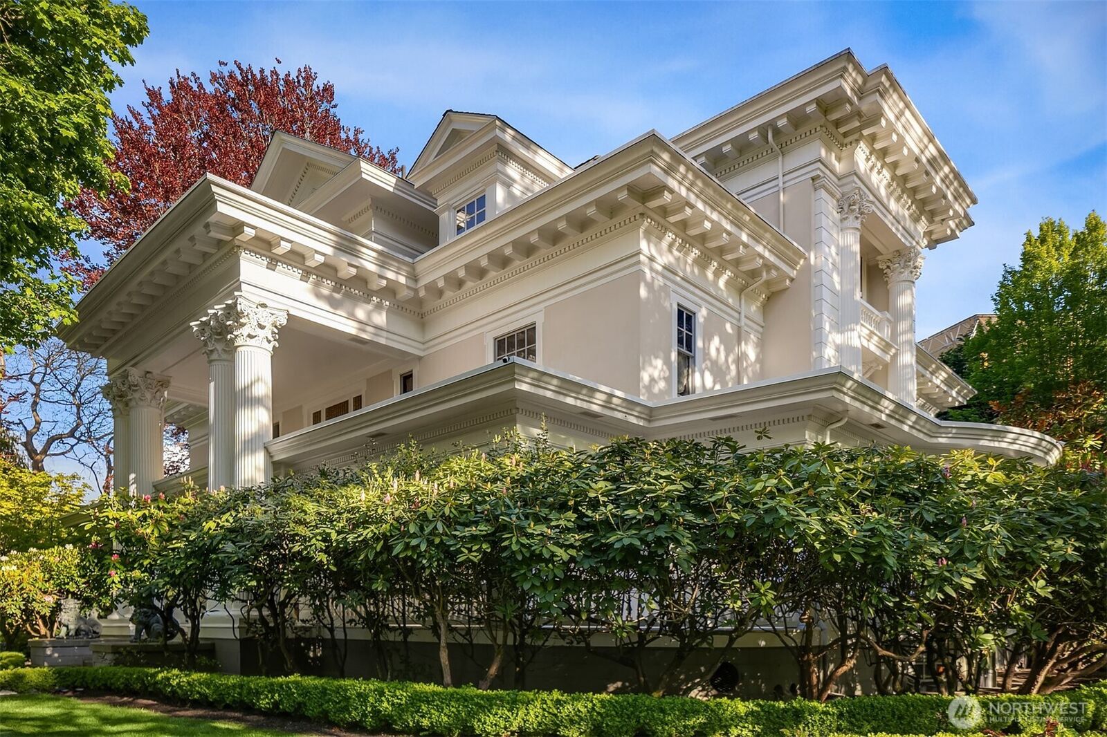Property Photo: 1409 E Prospect Street WA 98112