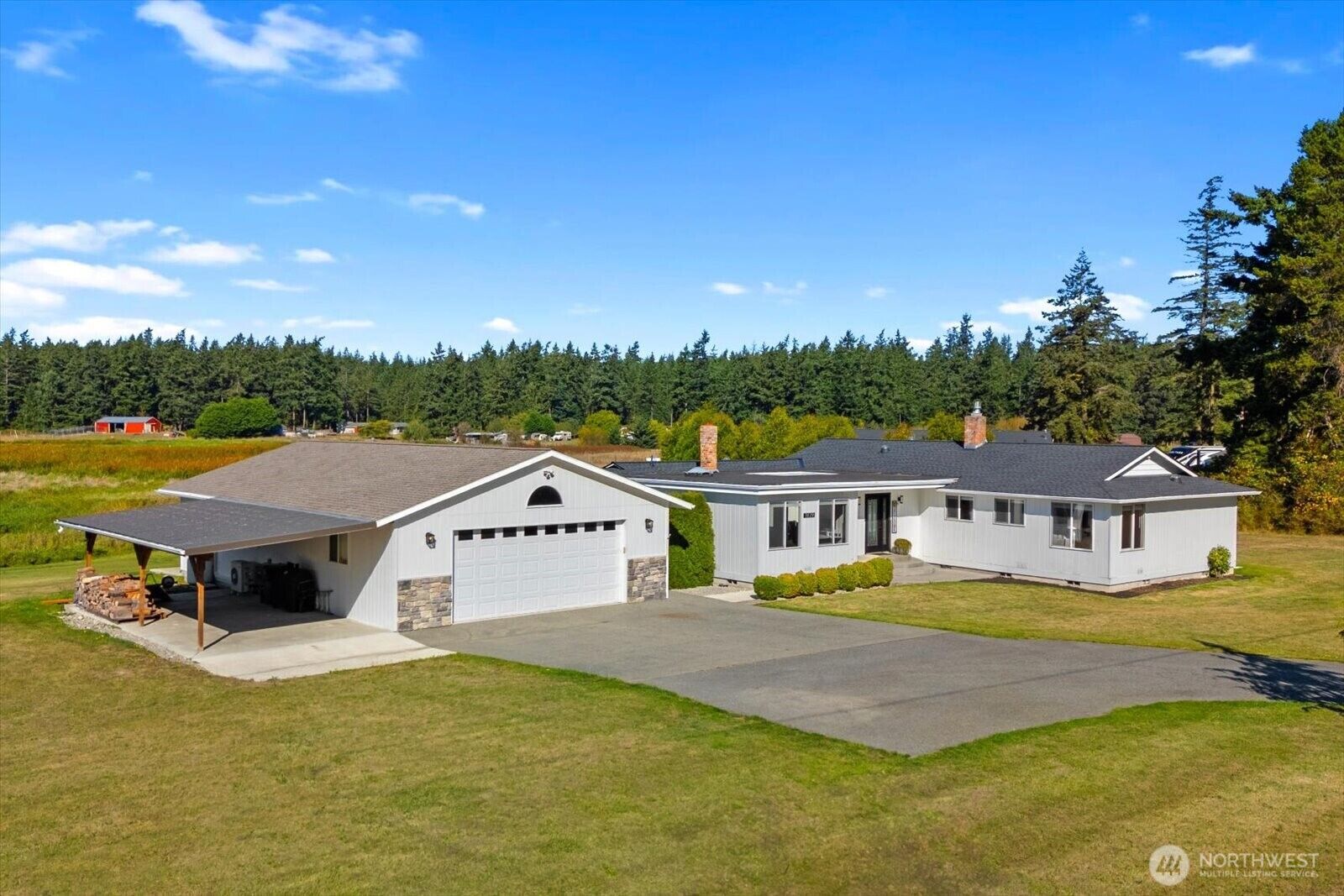 Property Photo:  1839  Wellington Drive  WA 98277 