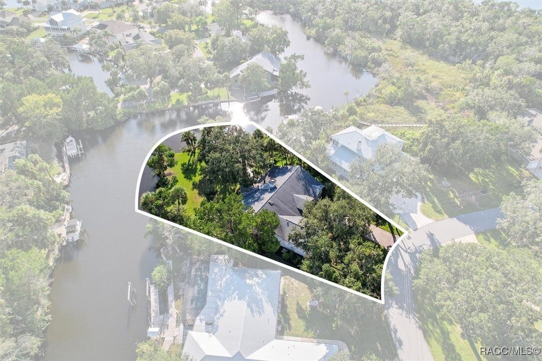 Property Photo:  11950 W Waterway Drive  FL 34448 