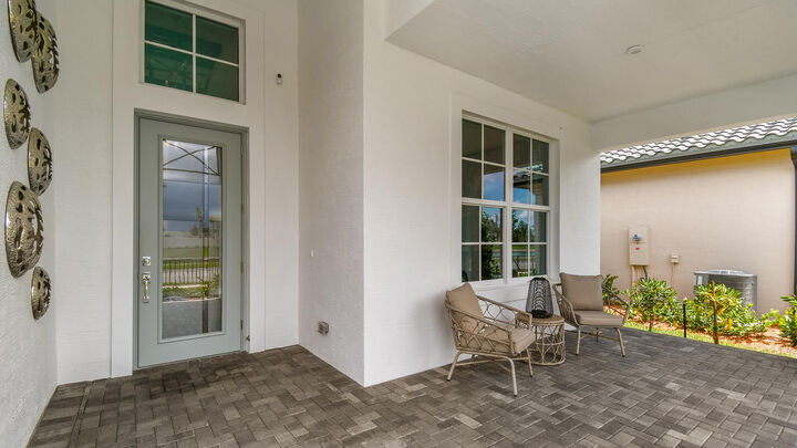 Property Photo:  13662 SE Grovewood Drive  FL 34984