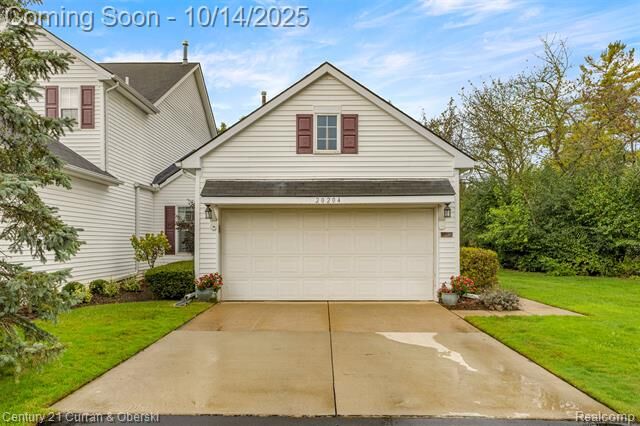 Property Photo: 20204 Island Estate Drive MI 48138
