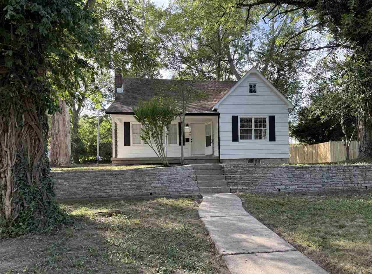 Property Photo:  148 SW 13th Street  IN 47374 