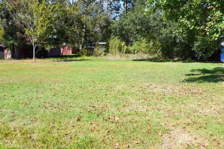 Property Photo:  000 Moye St  TX 77659