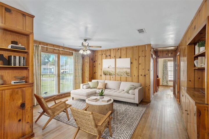 Property Photo: 506 Shady Ln Lane LA 70663