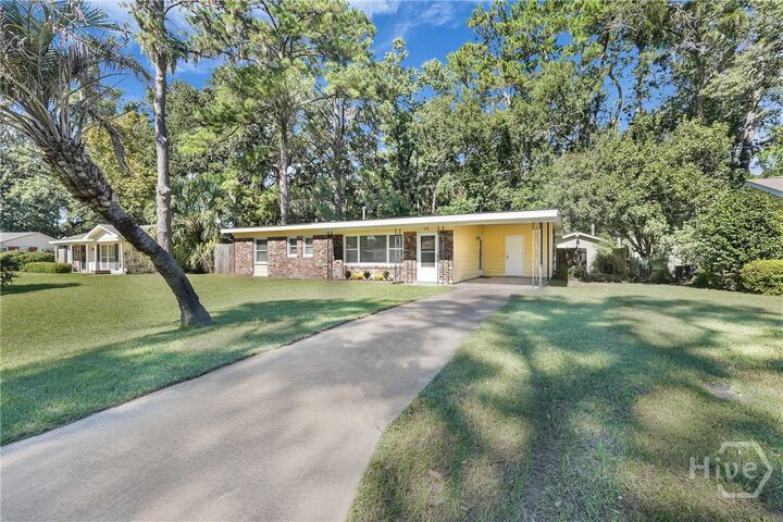 Property Photo:  11 Skyline Drive  GA 31406 