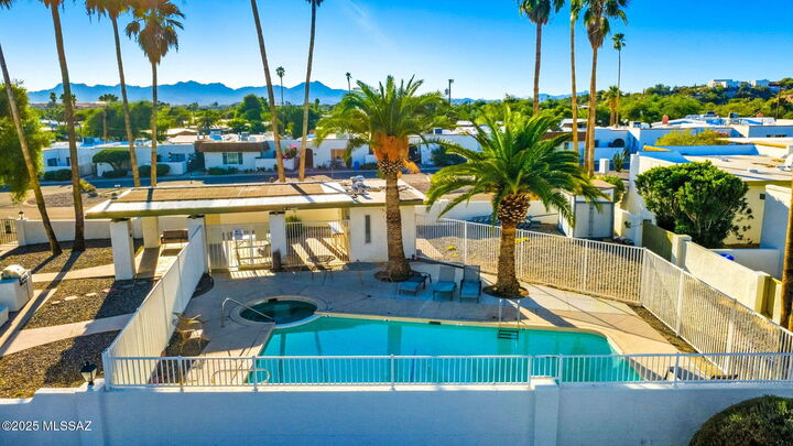 Property Photo: 660 River Road AZ 85704