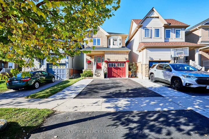 Property Photo:  48 Bettina Place  ON L1R 0E9 