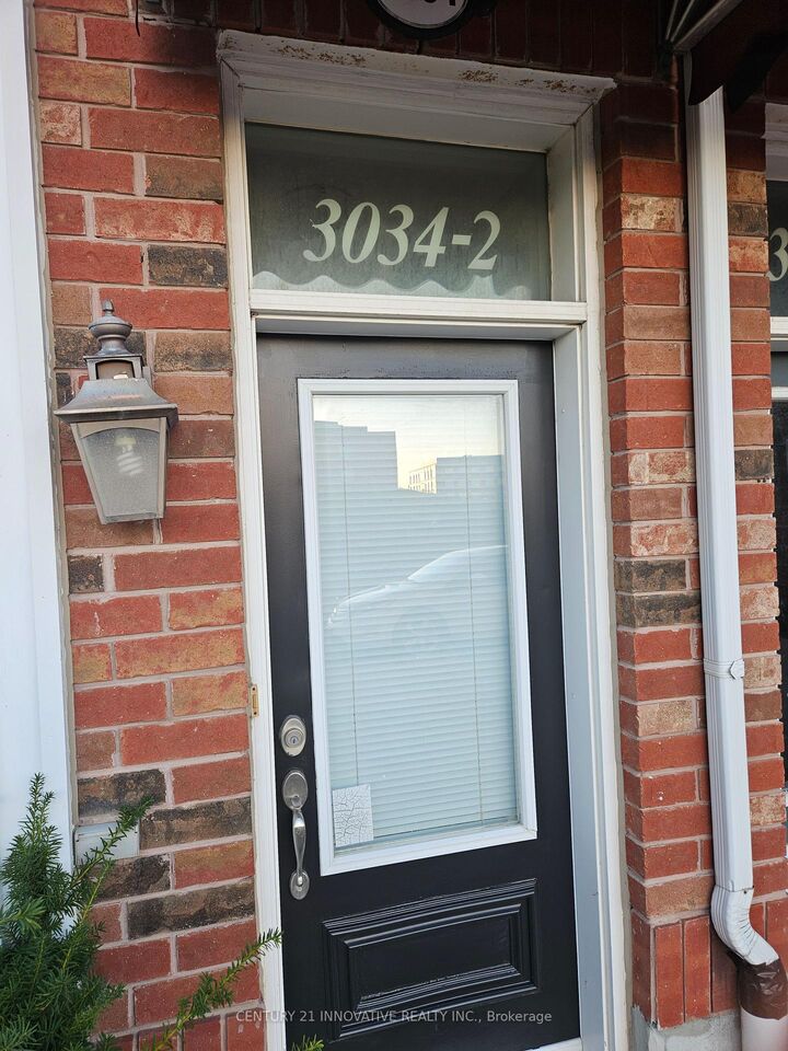 Photo de la propriété:  3034 Bur Oak Avenue 2  ON L6B 0R1 