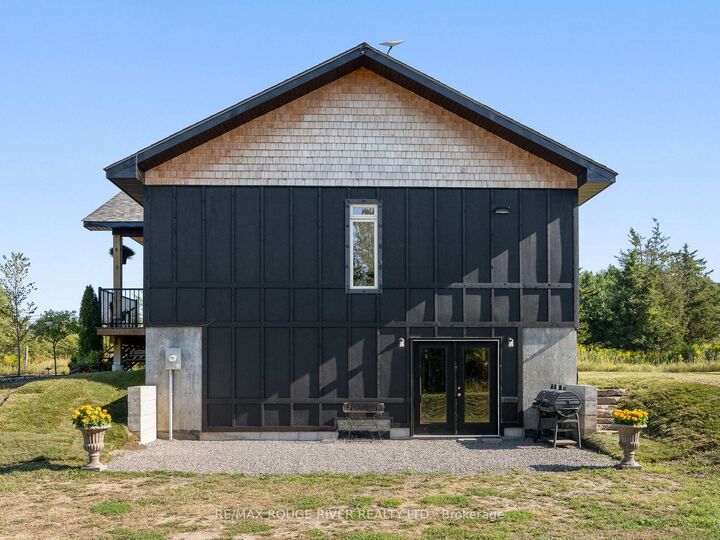Property Photo: 1176 Ixl Road ON K0L 1L0