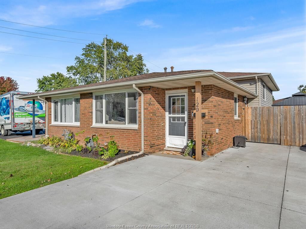 Photo de la propriété: 129 Lansdowne Avenue ON N9Y 1S4