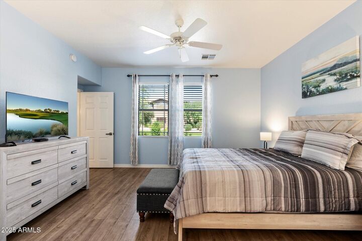 Property Photo:  11500 E Cochise Drive 1104  AZ 85259