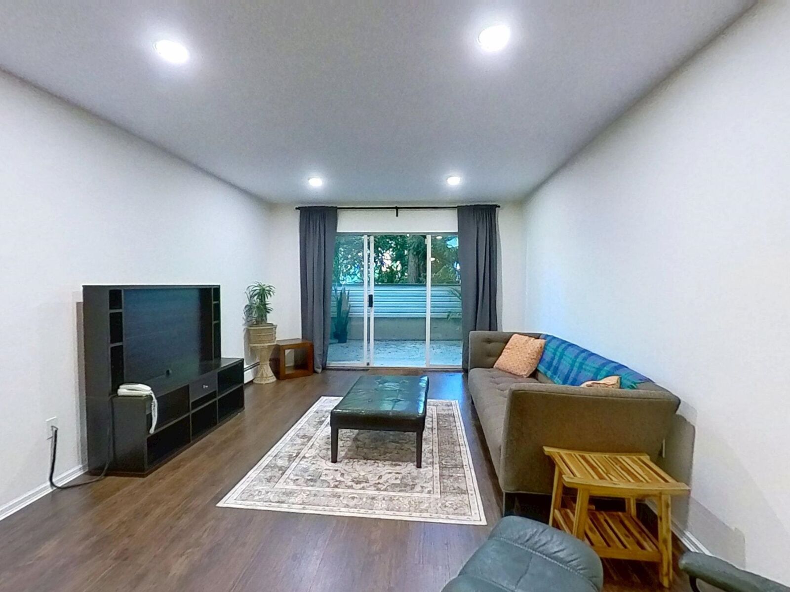 Property Photo: 428 Agnes Street 215 BC V3L 1G1