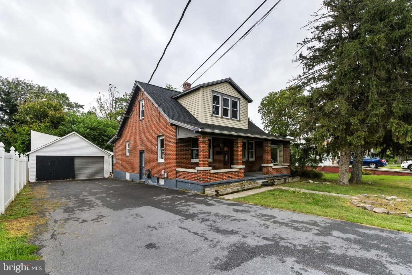 Property Photo: 304 Bowers Street WV 25401