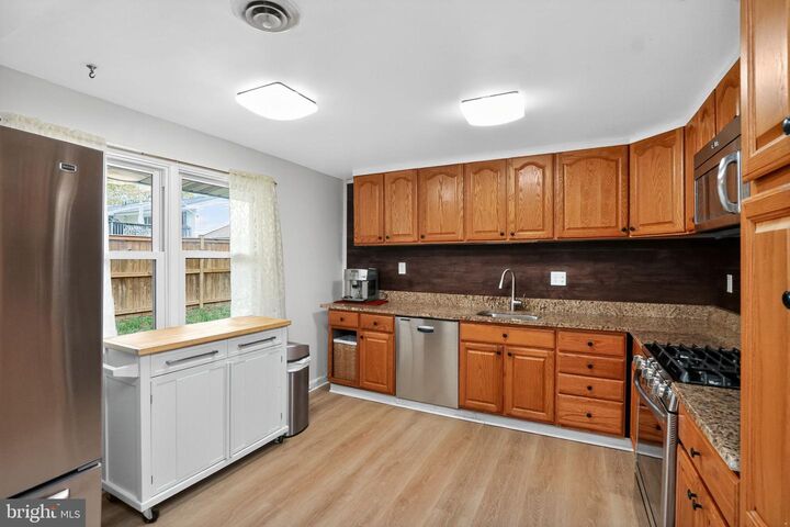 Property Photo: 3301 Somerset Lane VA 22407