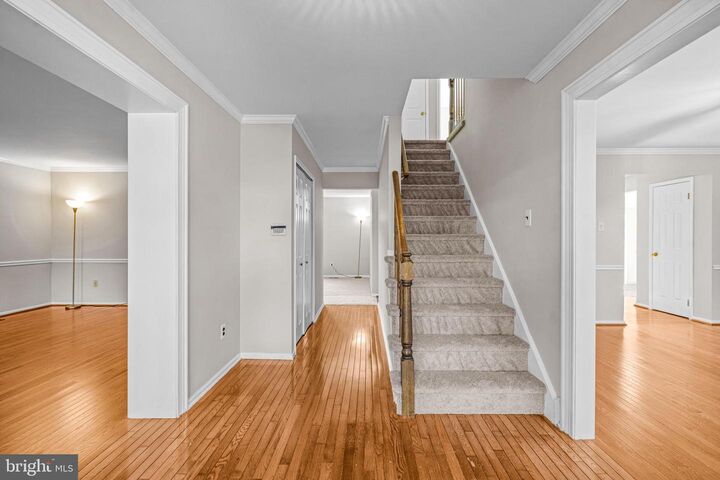 Property Photo: 624 Lollard Court PA 19047