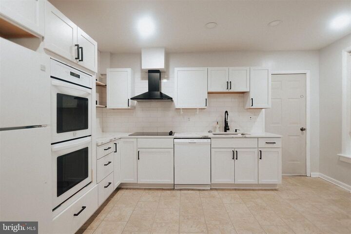 Property Photo:  11 Seminary Avenue  PA 19605 