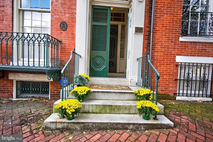 416 Duke Street  Alexandria VA 22314 photo