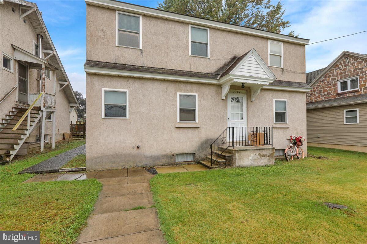 Property Photo:  1164 E Main Street  PA 19518 