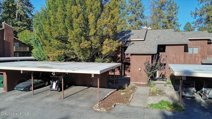 Property Photo: 5305 W Fairway Ln #21 ID 83858