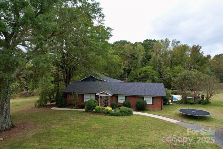 Property Photo: 11720 Kluttz Road NC 28071