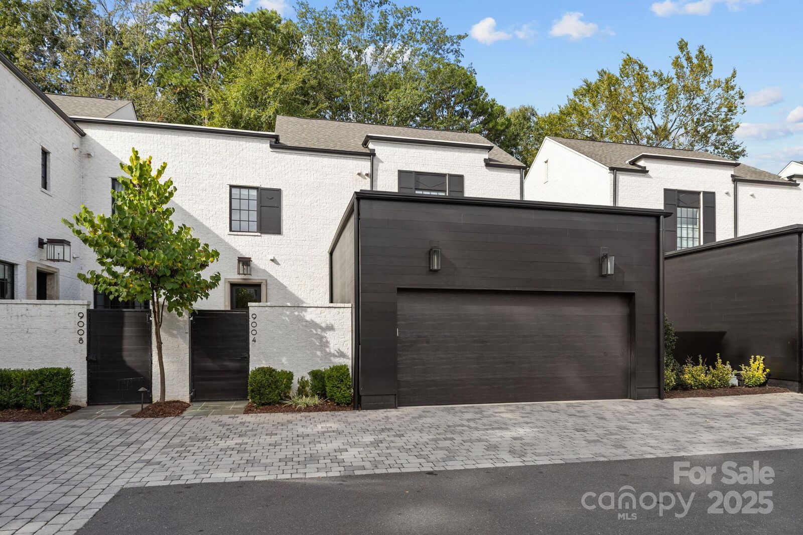 Property Photo:  9004 Tynecastle Commons Court  NC 28226 