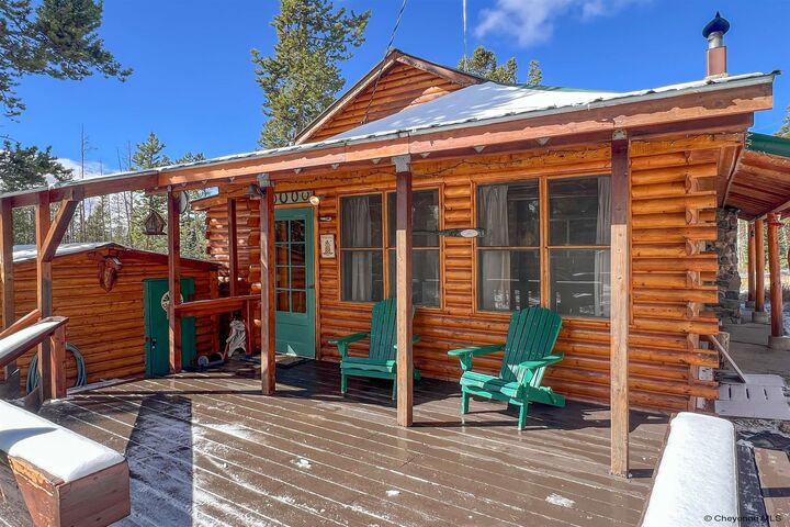 Property Photo: 48 Upper Rd WY 82070