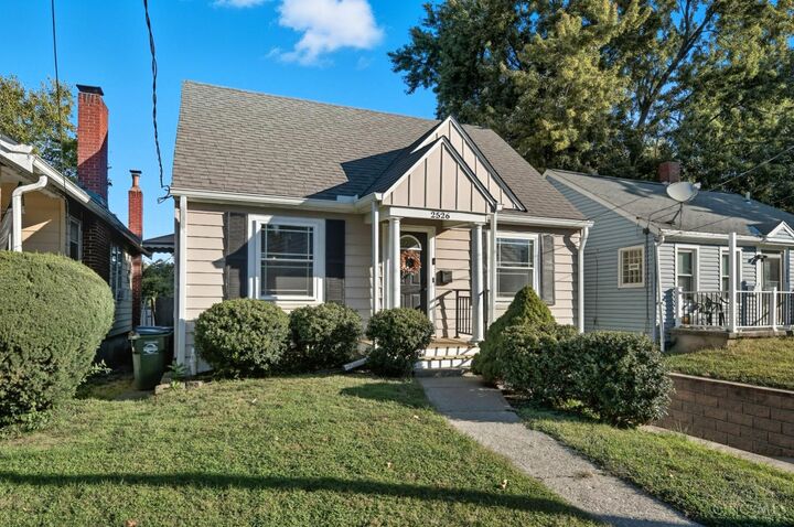Property Photo: 2526 Bremont Avenue OH 45237