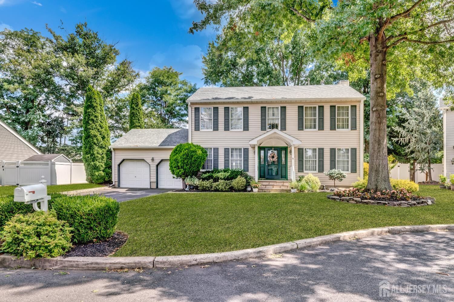 Property Photo: 12 Antoinette Court NJ 08831