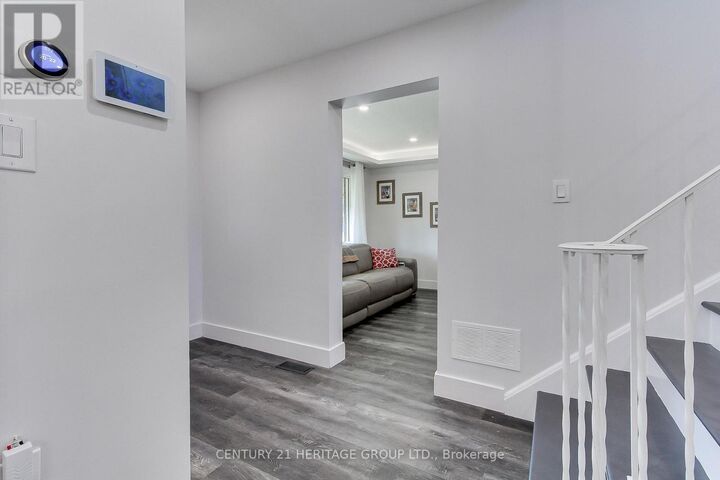 Property Photo: 396 East 16th Street ON L9A 4K5