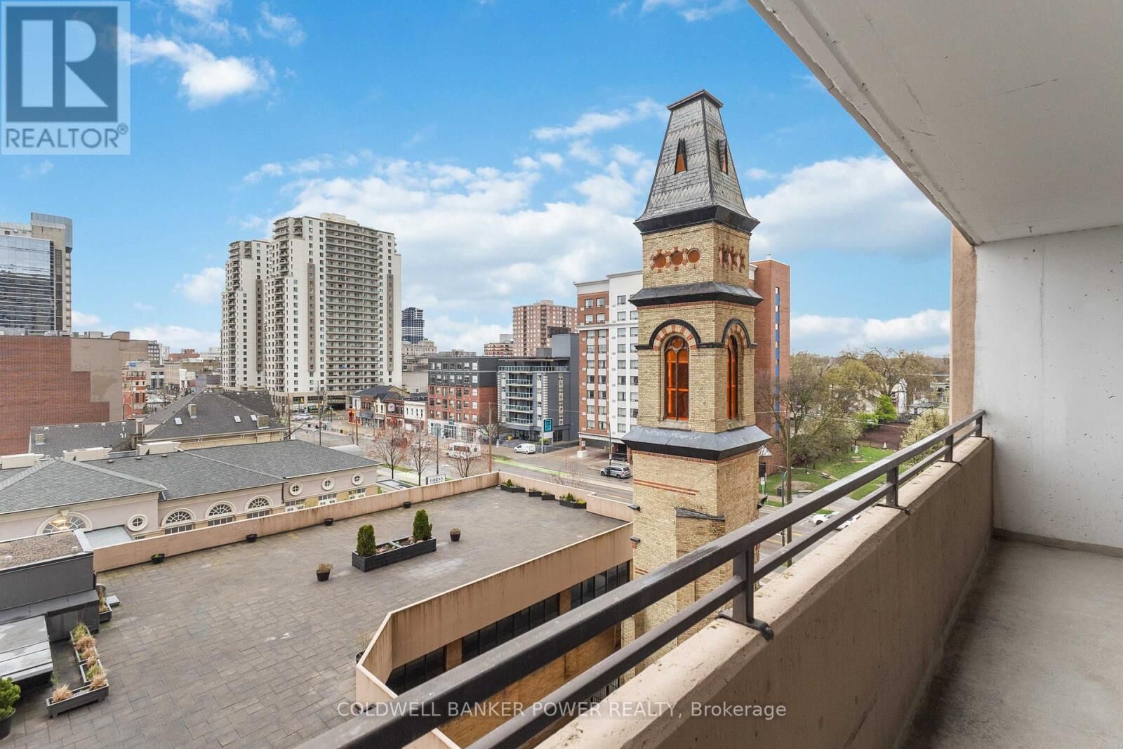 Property Photo: 389 Dundas Street 604 ON N6B 3L5