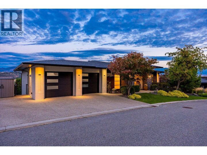Property Photo: 738 Highpointe Drive BC V1V 2Y1