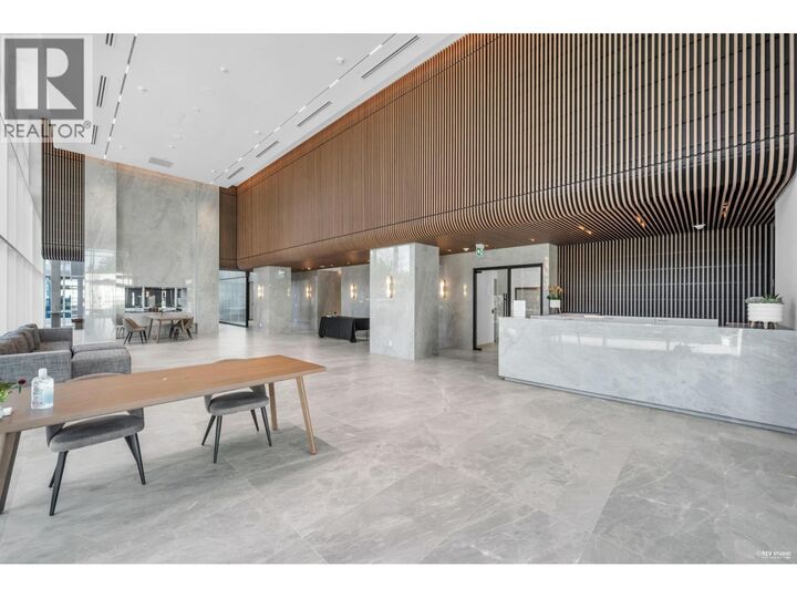 Photo de la propriété: 720 Farrow Street 2706 BC V3J 3S5