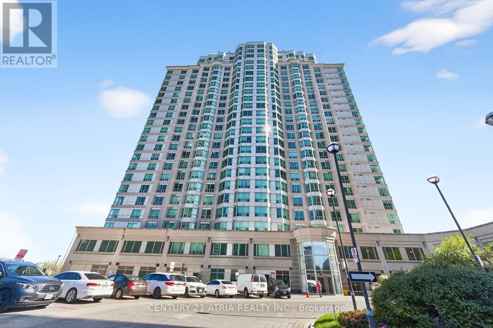 Property Photo: 11 Lee Centre Drive 1115 ON M1H 3J5
