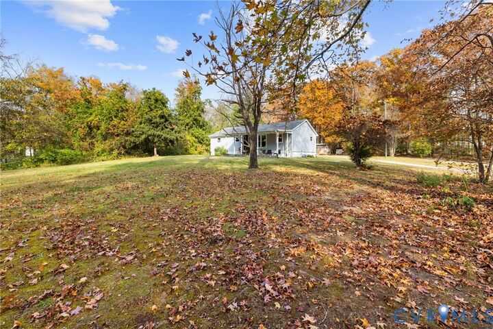 Property Photo:  2900 Lake Louise Drive  VA 23139 