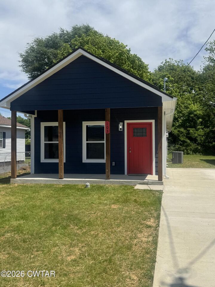 Property Photo:  103 Dempster Street SE  TN 38301 