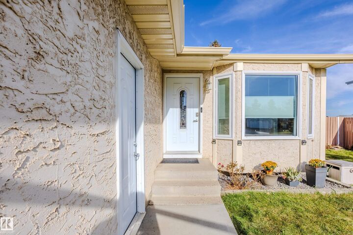 Property Photo: 8808 102 Avenue AB T8R 1B7