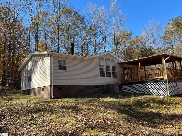 Property Photo:  1298 Mordeci Mountain Road  SC 29645 