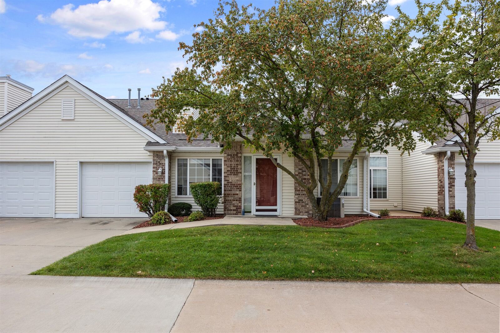 Property Photo: 6200 Ep True Parkway 303 IA 50266