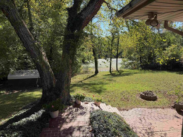 Property Photo: 521 Senate Avenue IN 47711