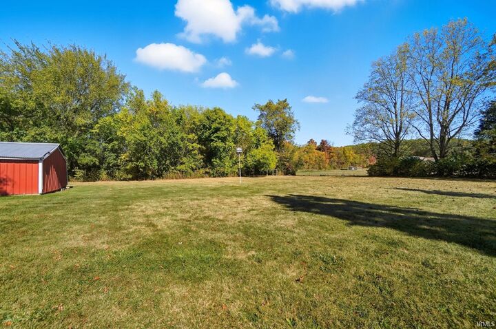 Property Photo: 4404 W SR 14 Highway IN 46787