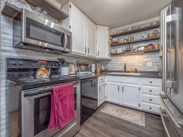 Property Photo: 22 Holiday Drive KY 41179