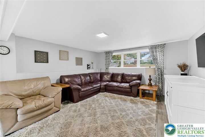 Property Photo: 3846 Hillside Drive PA 18078