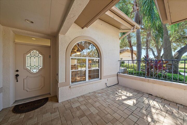 Property Photo: 4412 Highland Park 3 FL 34235
