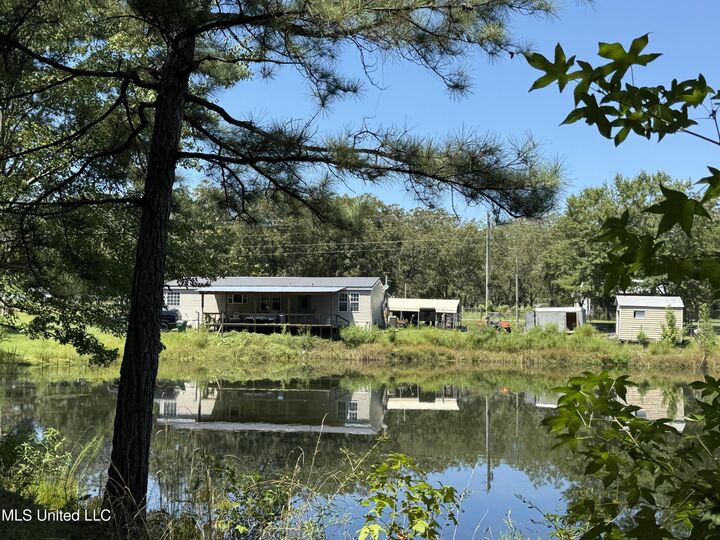 Property Photo: 918 Spring Hill Road MS 39470
