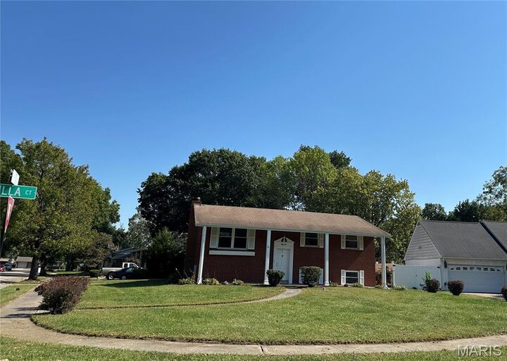 52 Villa Dr Drive  Granite City IL 62040 photo