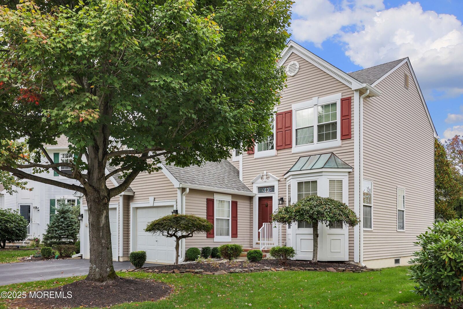 Property Photo:  16 Kensington Pass  NJ 07722