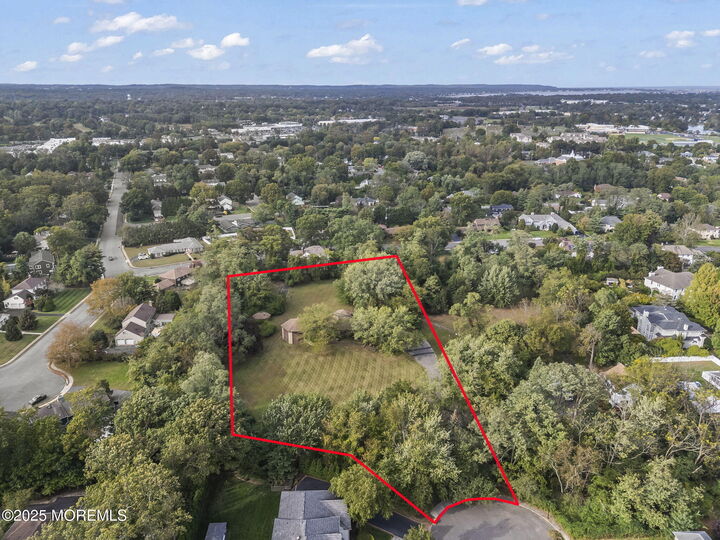 Property Photo:  10 Weston Way  NJ 07764 