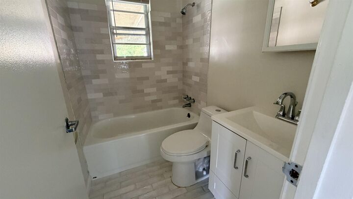 Property Photo: 3561 Pueblo Ave TN 38127